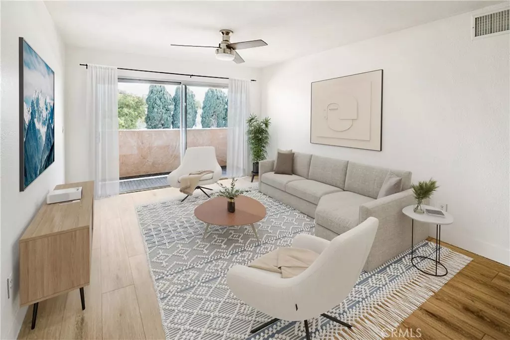 Santa Ana, CA 92707,1001 W Macarthur BLVD #64