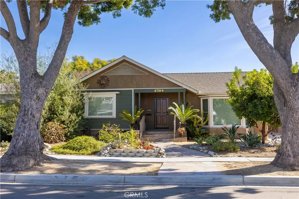 Long Beach, CA 90808,6764 E Parapet ST