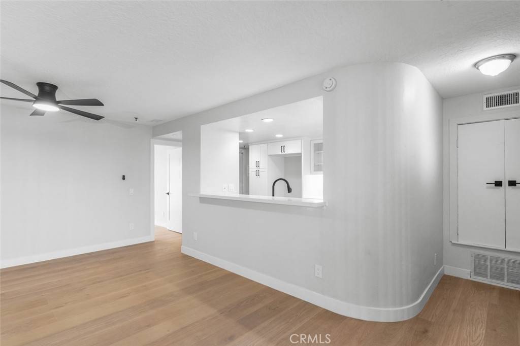 Costa Mesa, CA 92627,345 Avocado ST #B3