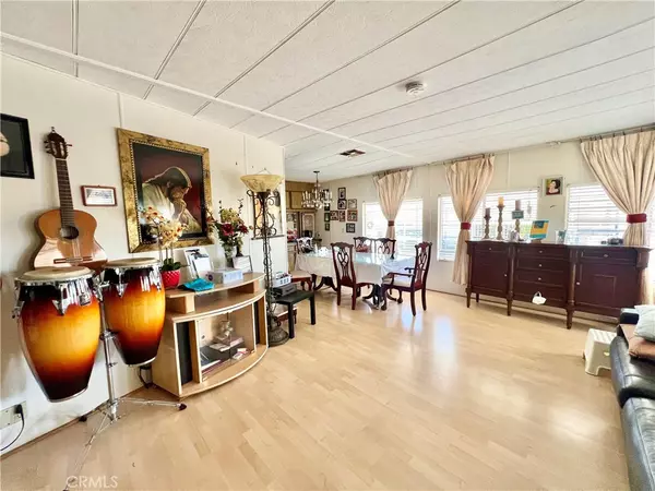 Westminster, CA 92683,14362 Bushard ST #96