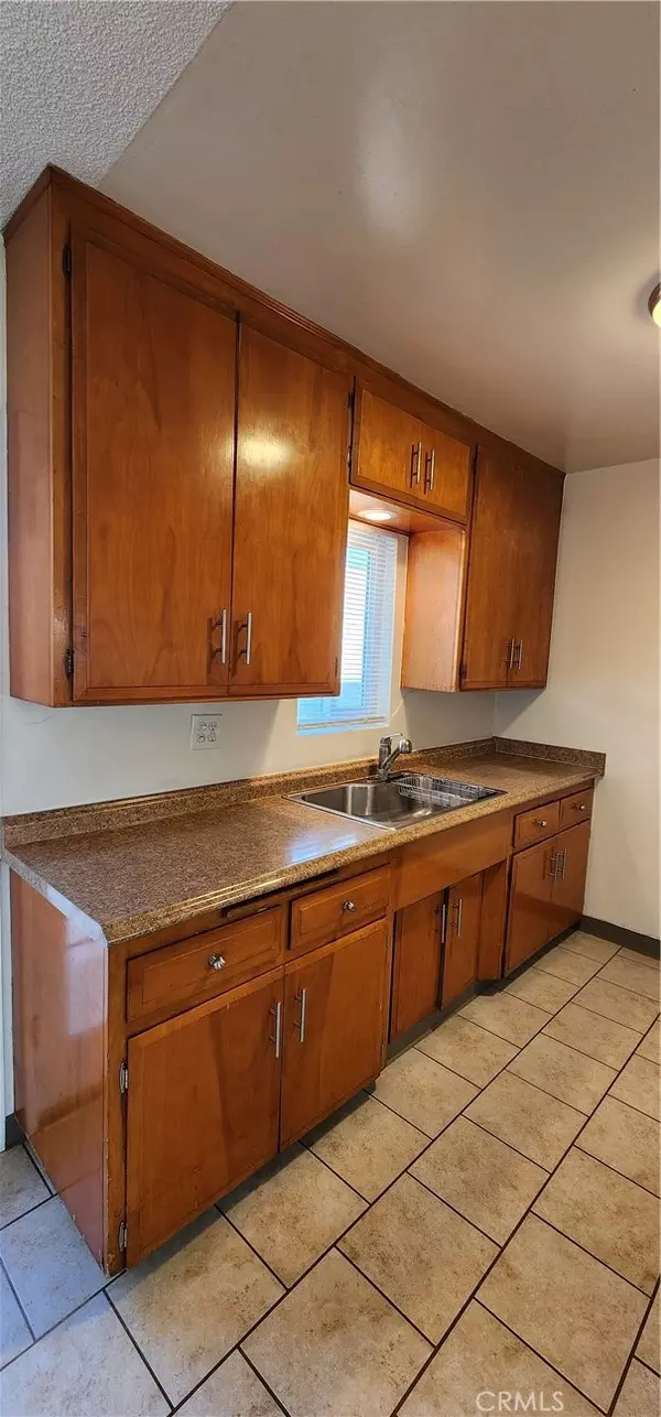 Long Beach, CA 90814,635 Coronado #3