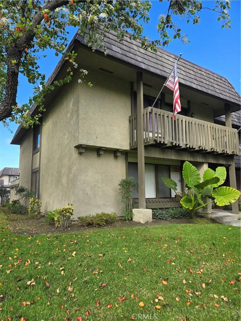 16042 Clearbrook LN, Cerritos, CA 90703