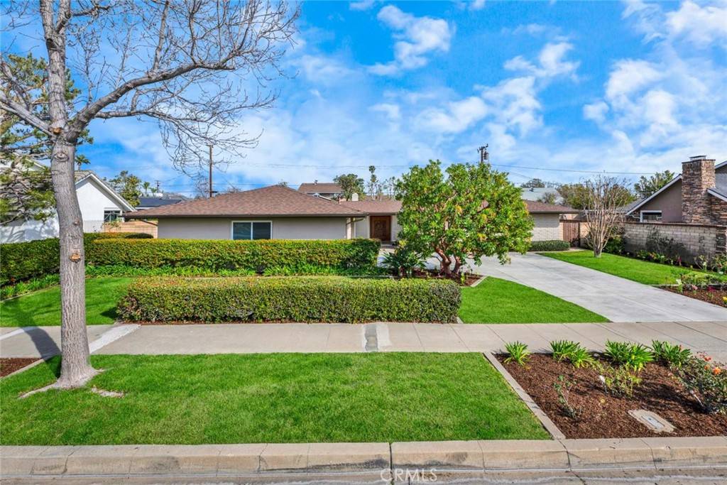 579 S Kensington RD, Orange, CA 92869