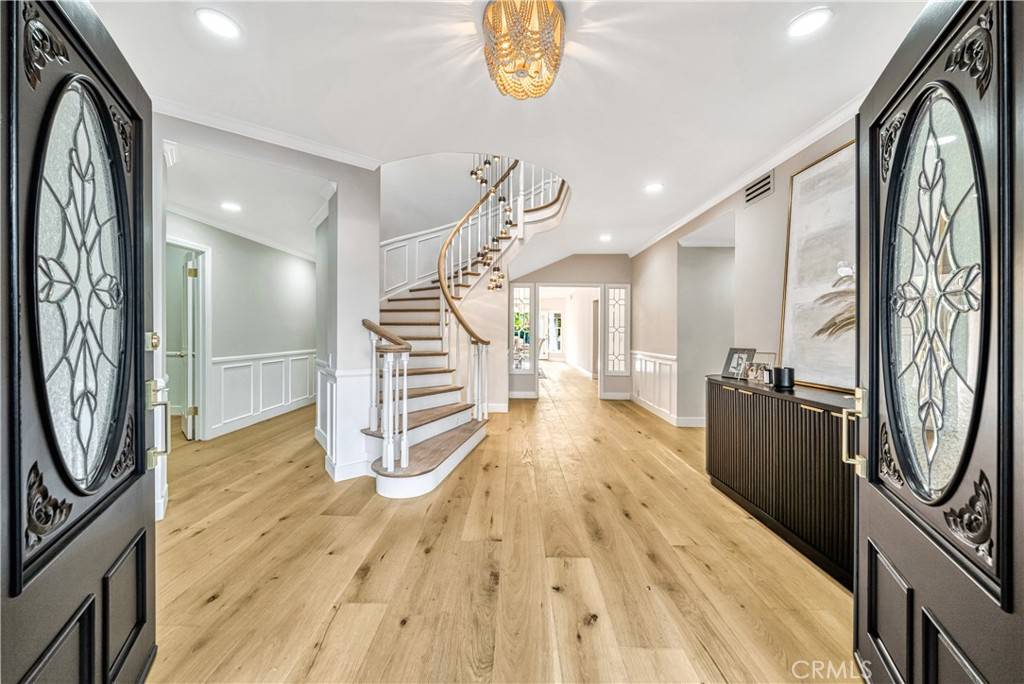 Villa Park, CA 92861,10231 Coral Tree CIR
