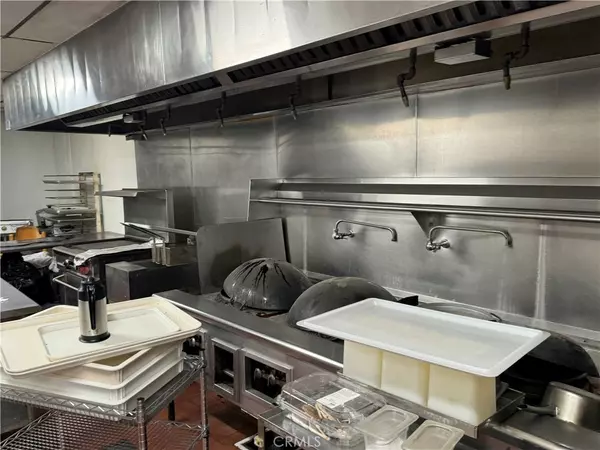 Irvine, CA 92618,15215 Barranca Pkwy #600