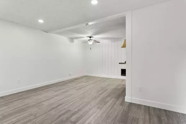 Santa Ana, CA 92707,1000 W Macarthur BLVD #67