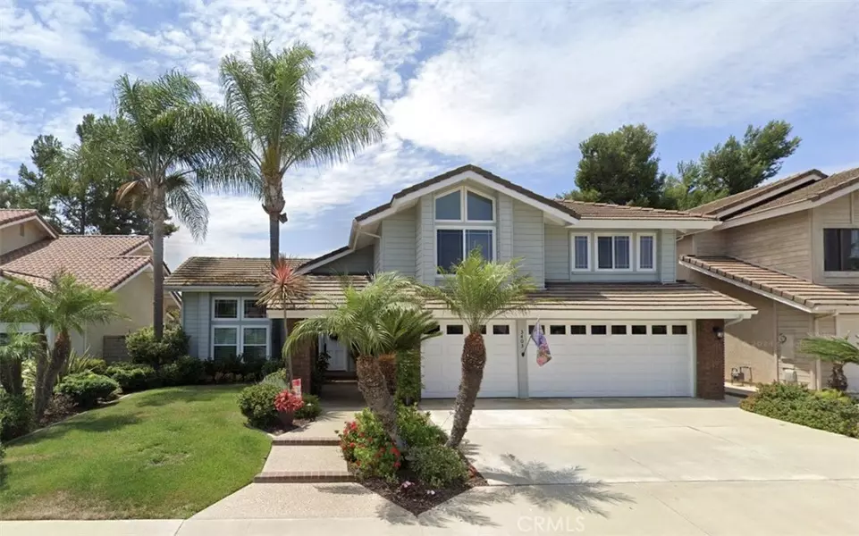 3403 Lavender LN, Costa Mesa, CA 92626