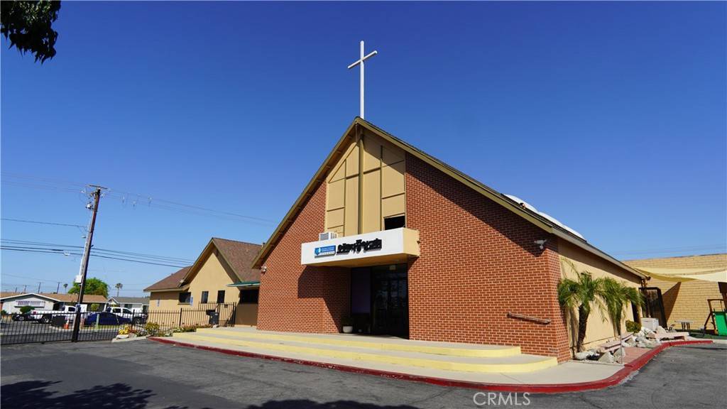13522 Goldenwest ST, Westminster, CA 92683