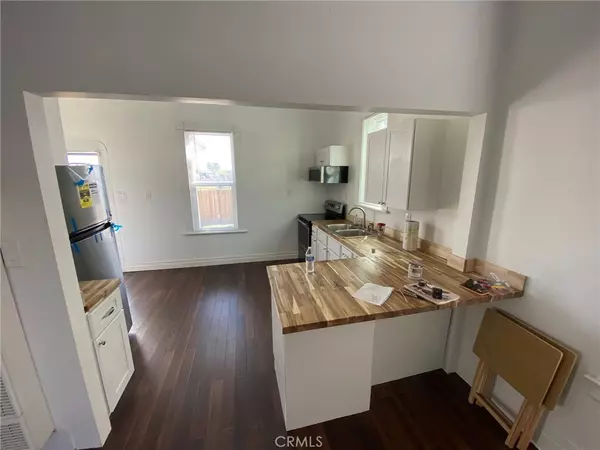 Bakersfield, CA 93305,805 Kentucky ST