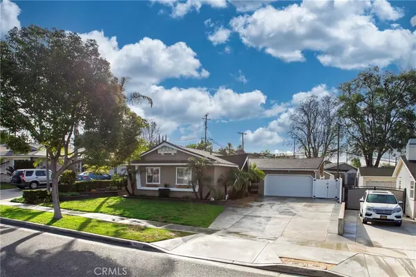 La Mirada, CA 90638,14322 Foster RD