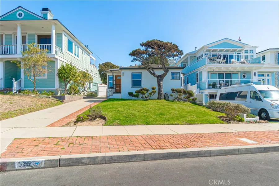 526 S Helberta AVE, Redondo Beach, CA 90277