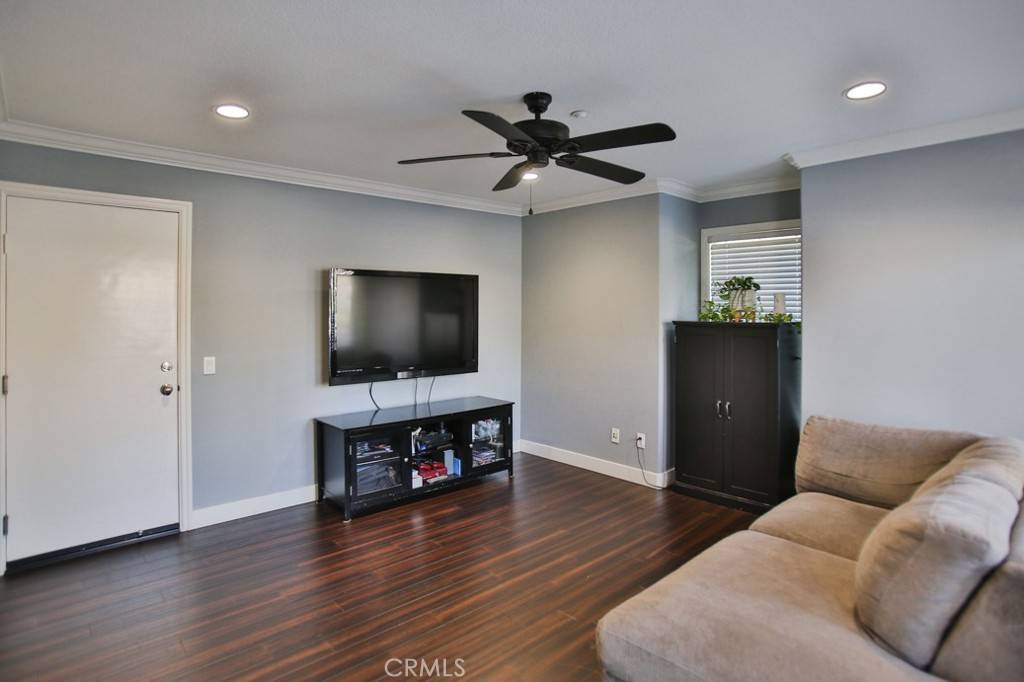 Tustin, CA 92782,264 blue sky dr
