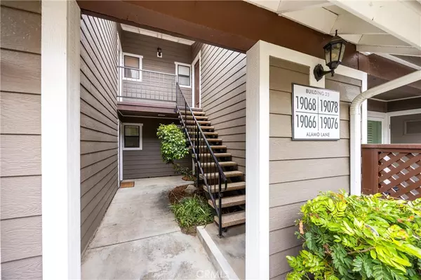 Yorba Linda, CA 92886,19078 Alamo LN #196