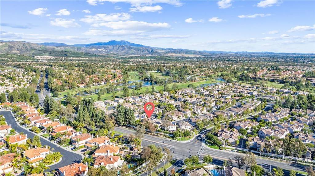 Tustin, CA 92782,12475 WOODHALL WAY