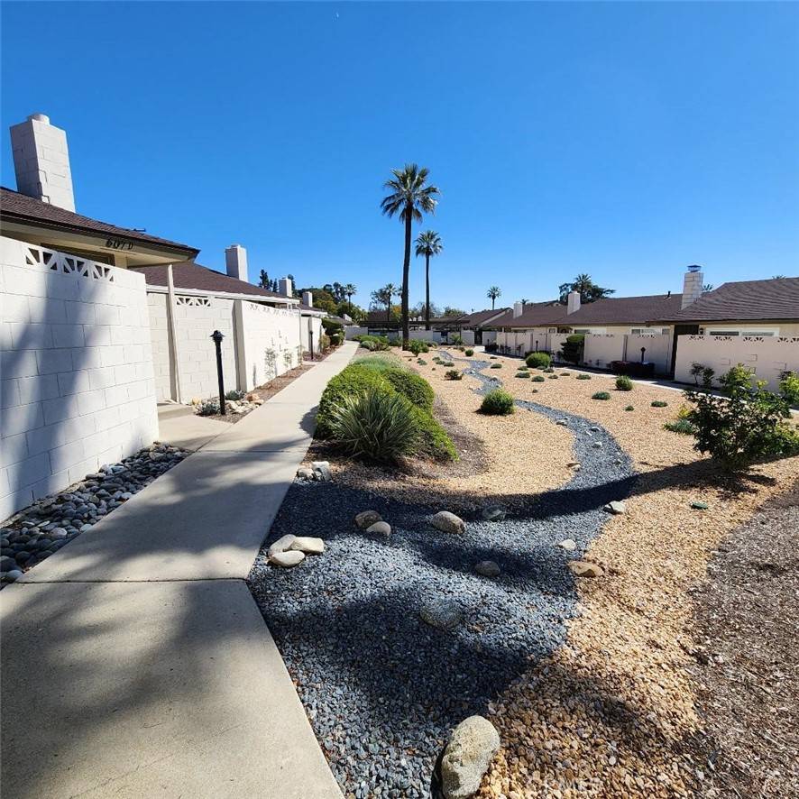 Claremont, CA 91711,607 S Indian Hill BLVD #A