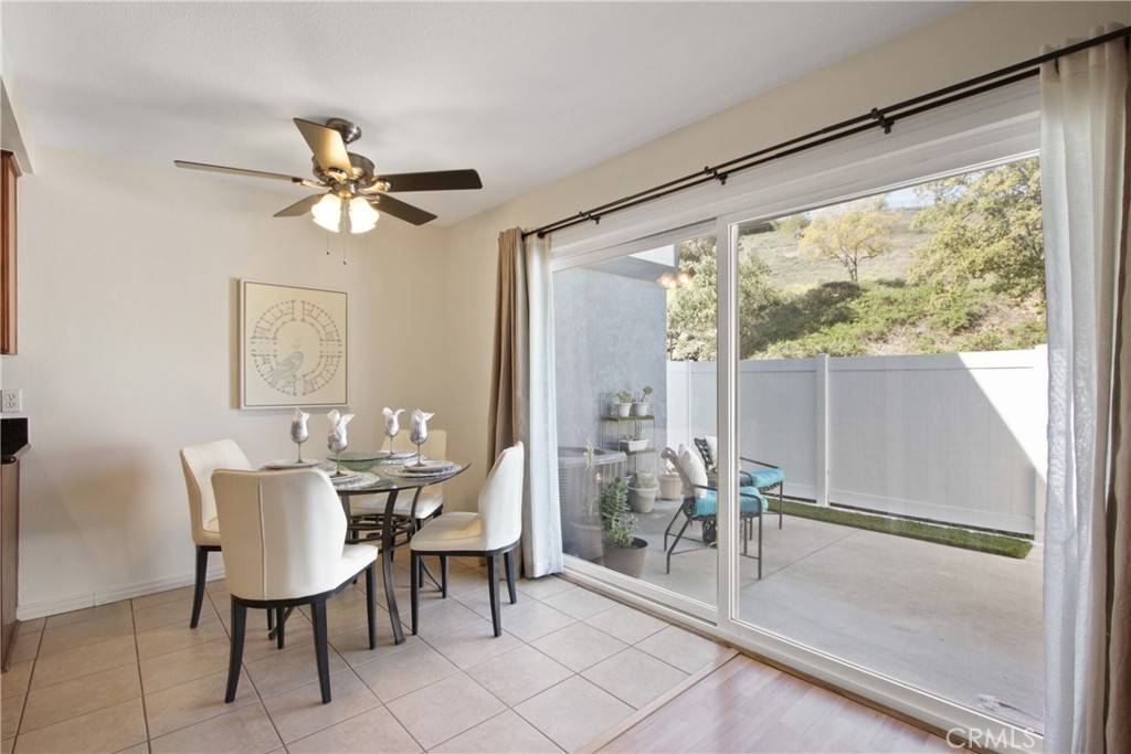 Yorba Linda, CA 92886,19834 Ridge Manor WAY #31