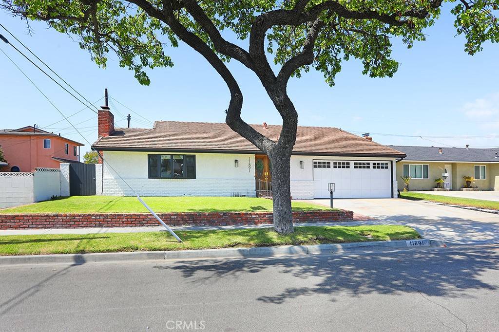 Garden Grove, CA 92845,11891 Topaz CIR