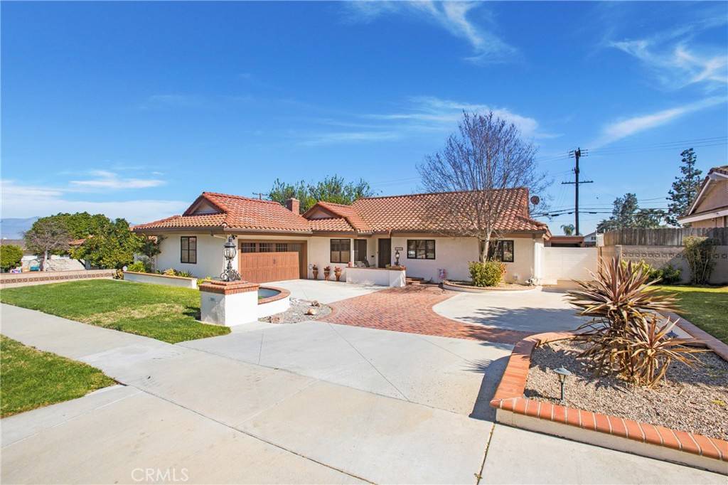 1250 Old Canyon DR, Hacienda Heights, CA 91745