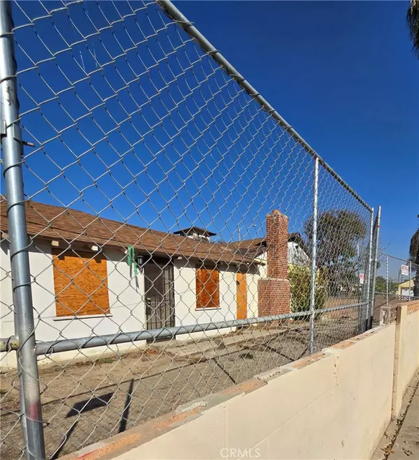 Anaheim, CA 92805,961 S Claudina ST