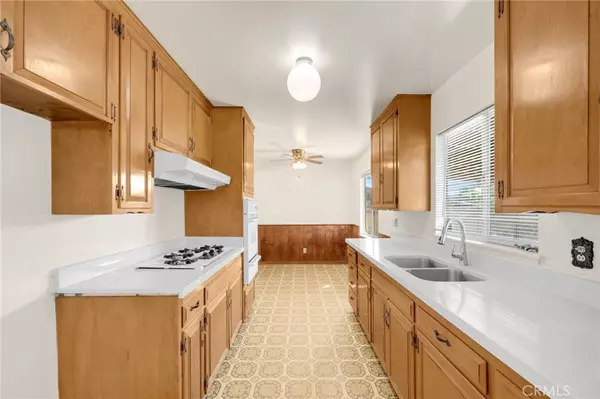 La Mirada, CA 90638,13121 De Alcala DR