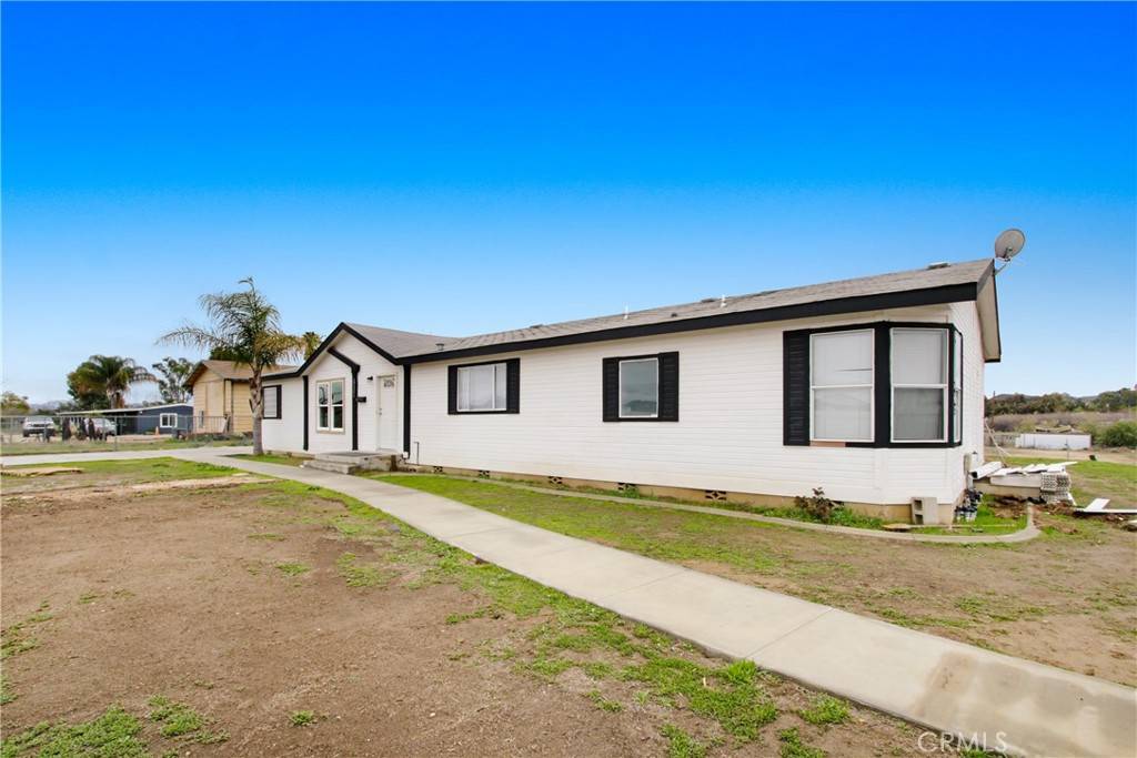 Menifee, CA 92584,27321 La Piedra RD