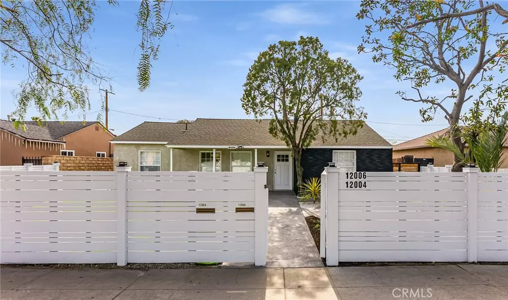 North Hollywood, CA 91605,12008 Roscoe Blvd