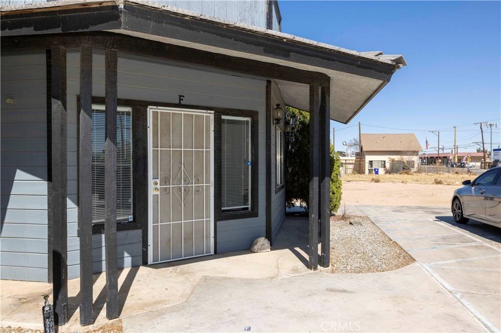 Adelanto, CA 92301,18026 Jonathan ST