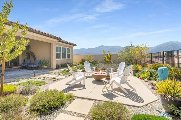 Corona, CA 92883,24674 Crestley DR