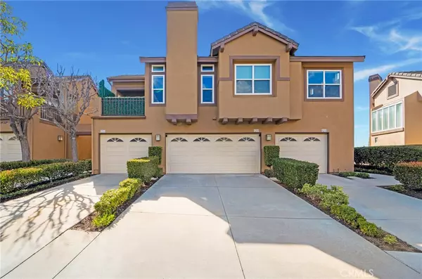 1201 S Country Glen WAY, Anaheim, CA 92808