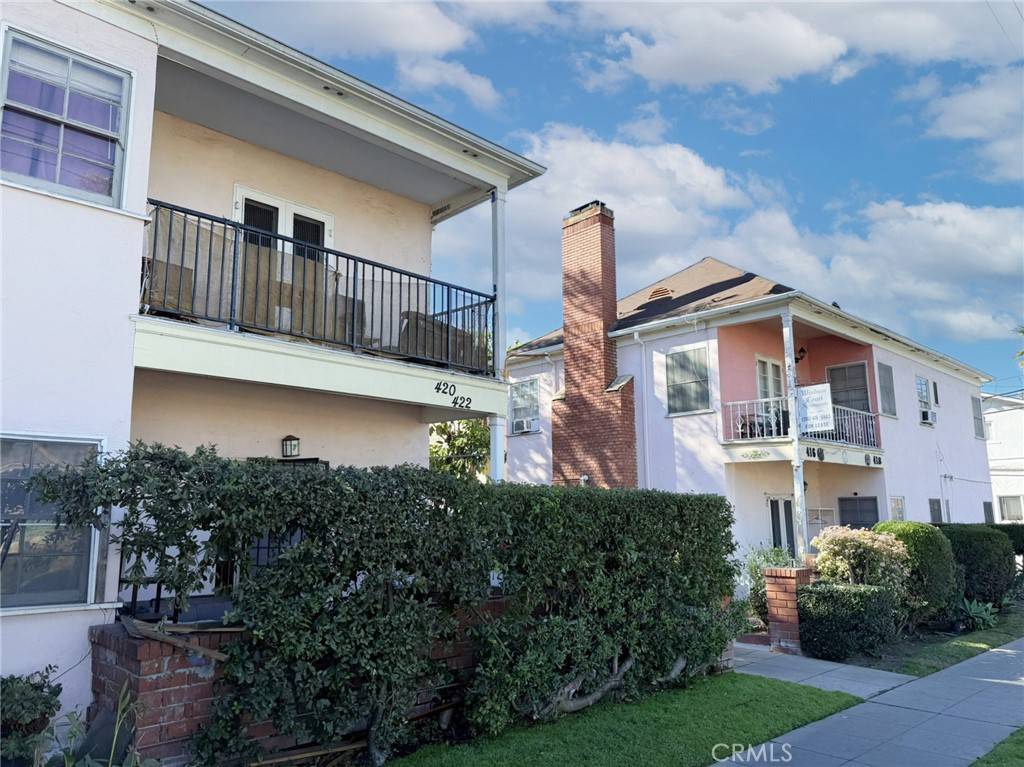 416 422 E Windsor RD, Glendale, CA 91205