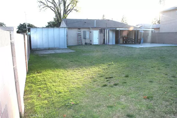 Pico Rivera, CA 90660,9657 Washington BLVD