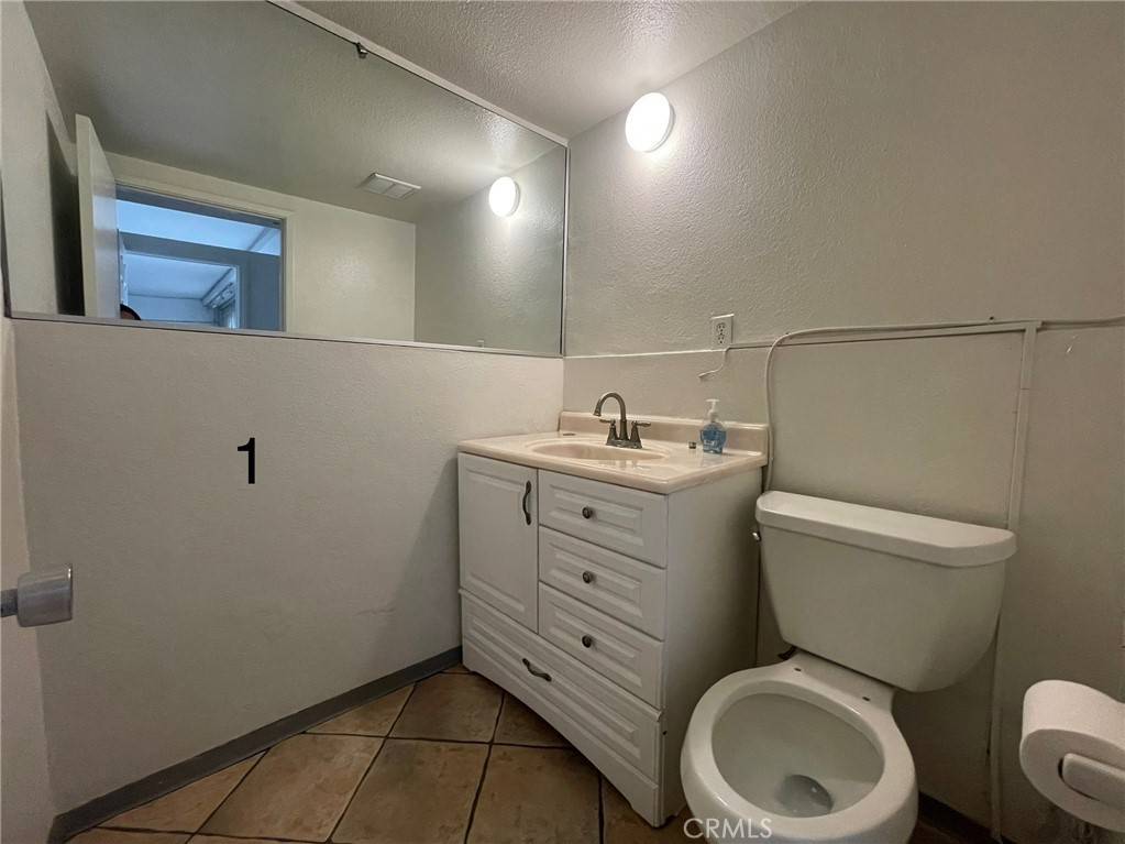 Garden Grove, CA 92844,9252 Garden Grove BLVD #4
