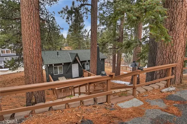 Big Bear Lake, CA 92315,924 Knickerbocker RD