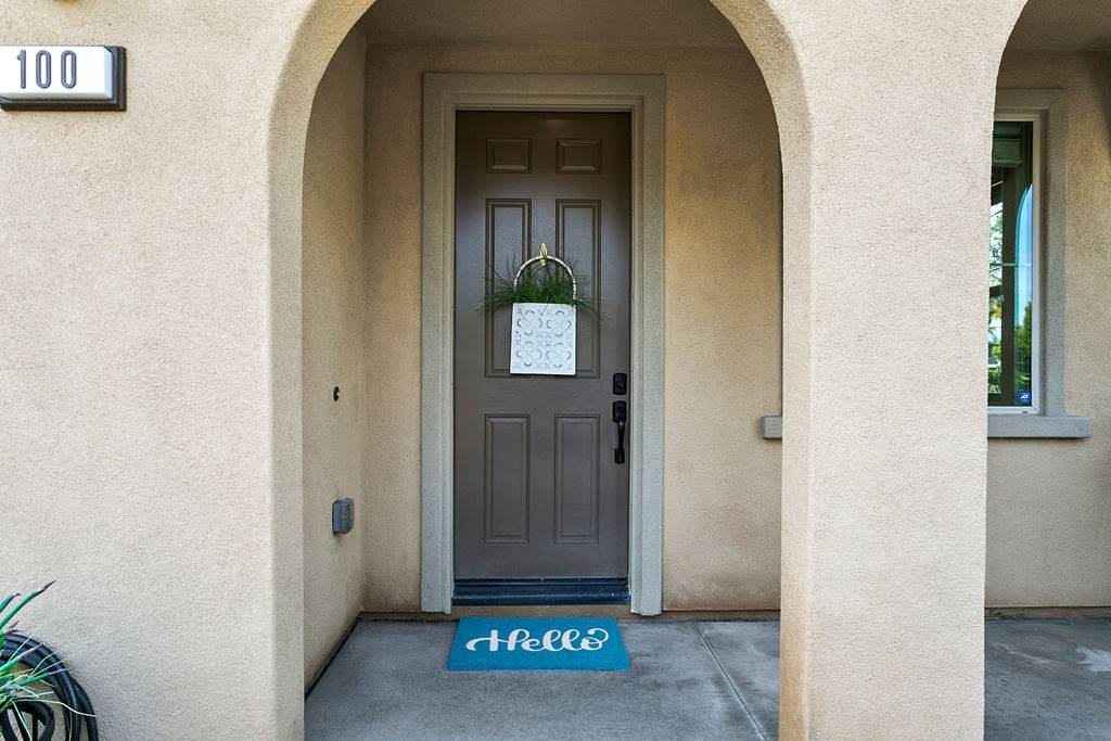Anaheim Hills, CA 92807,100 S Auburn Heights Ln