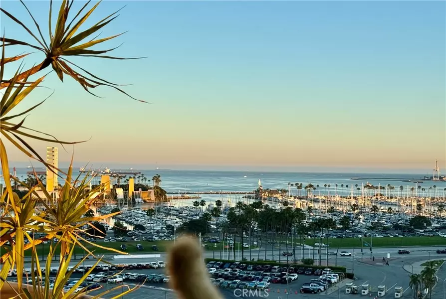 525 E Seaside WAY #904, Long Beach, CA 90802