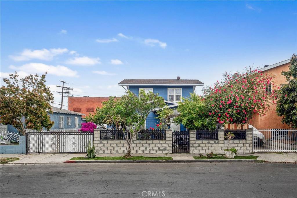 6324 Denver AVE, Los Angeles, CA 90044