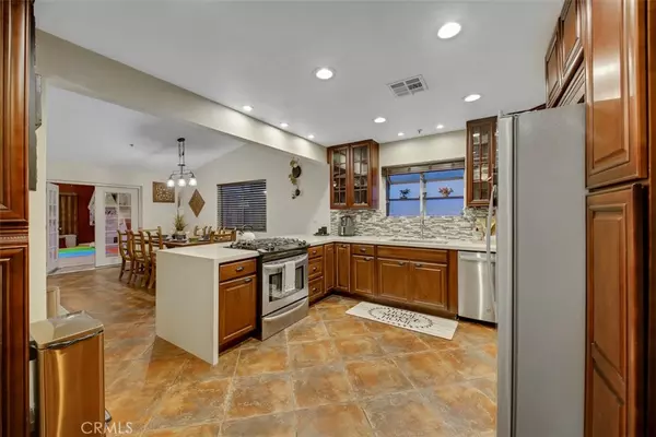 Desert Hot Springs, CA 92240,13655 El Rio LN