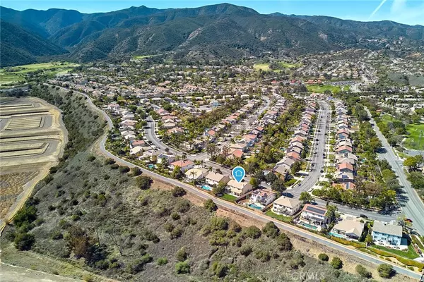 Corona, CA 92883,4224 Castlepeak DR