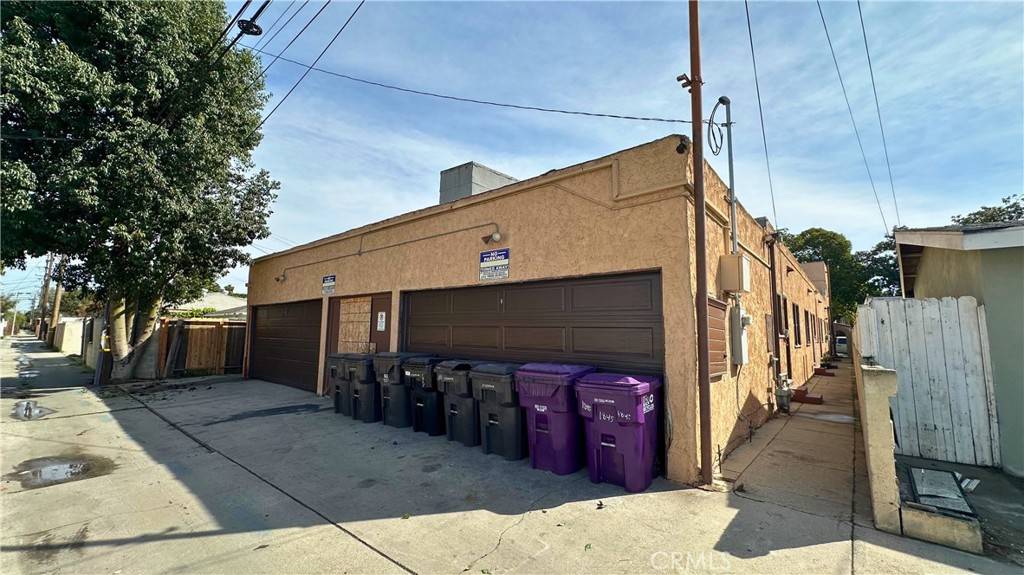 Long Beach, CA 90806,1845 Maine AVE