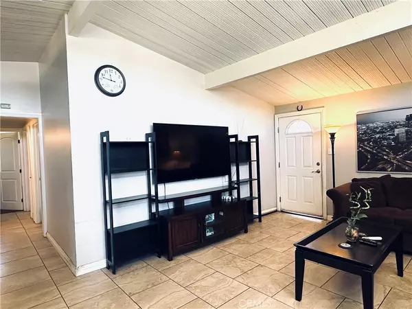 Ontario, CA 91764,1307 N Allyn AVE