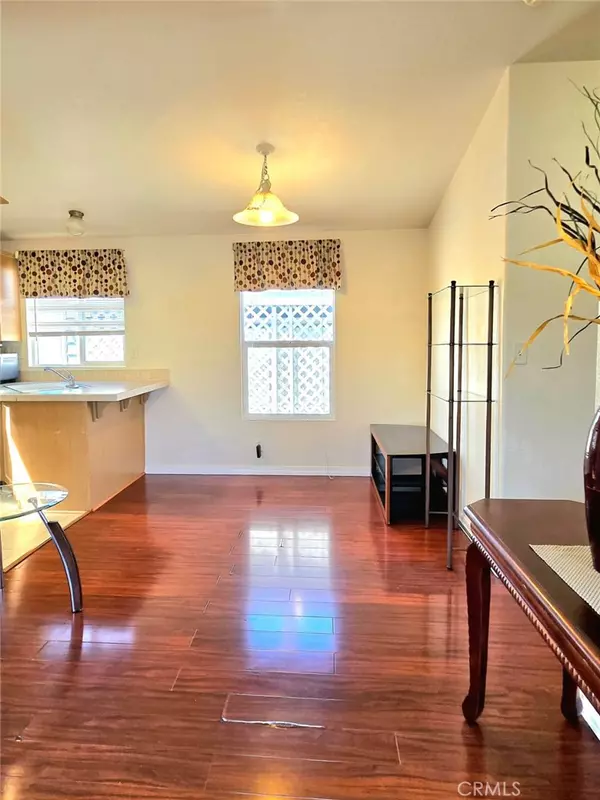 Torrance, CA 90501,23701 S Western AVE #109