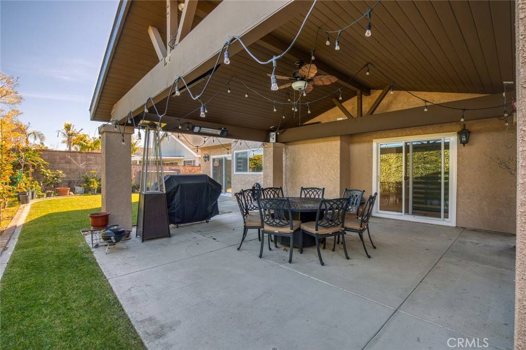 Huntington Beach, CA 92646,21152 Shaw LN