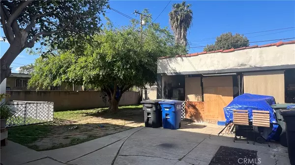 East Los Angeles, CA 90022,1313 S Woods AVE