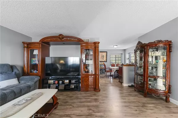 La Habra, CA 90631,1239 E Whittier BLVD