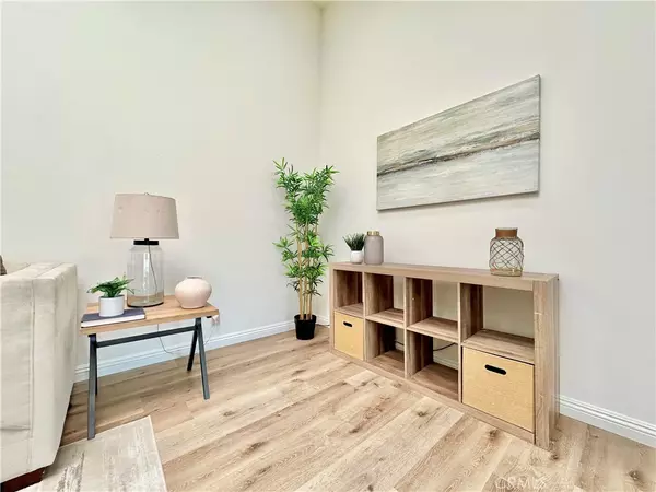 La Mirada, CA 90638,13515 Avenida Santa Tecla #210H