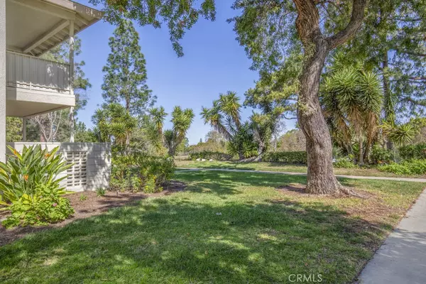 Laguna Woods, CA 92637,5 Via Castilla #B