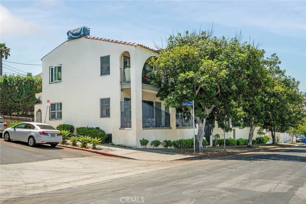 Los Angeles, CA 90026,230 N Reno ST