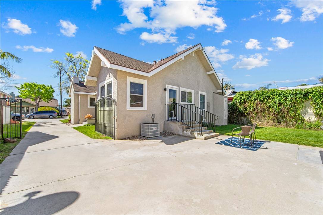 Long Beach, CA 90814,4227 E Colorado ST