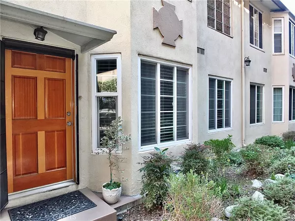 50 Elm AVE #2, Long Beach, CA 90802