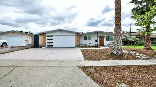 Santa Ana, CA 92707,1279 S Hickory ST